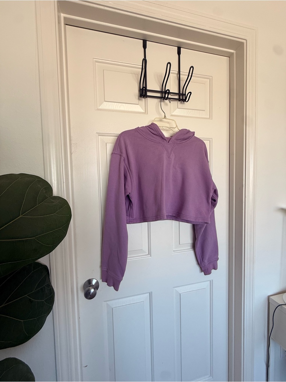 lululemon athletica Cropped Lavender Hoodie Sweater